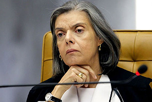 Cármen Lúcia